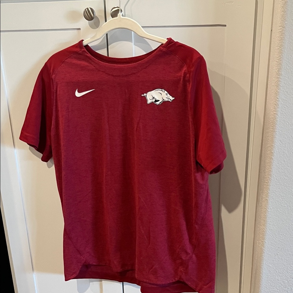Nike Razorback Tee